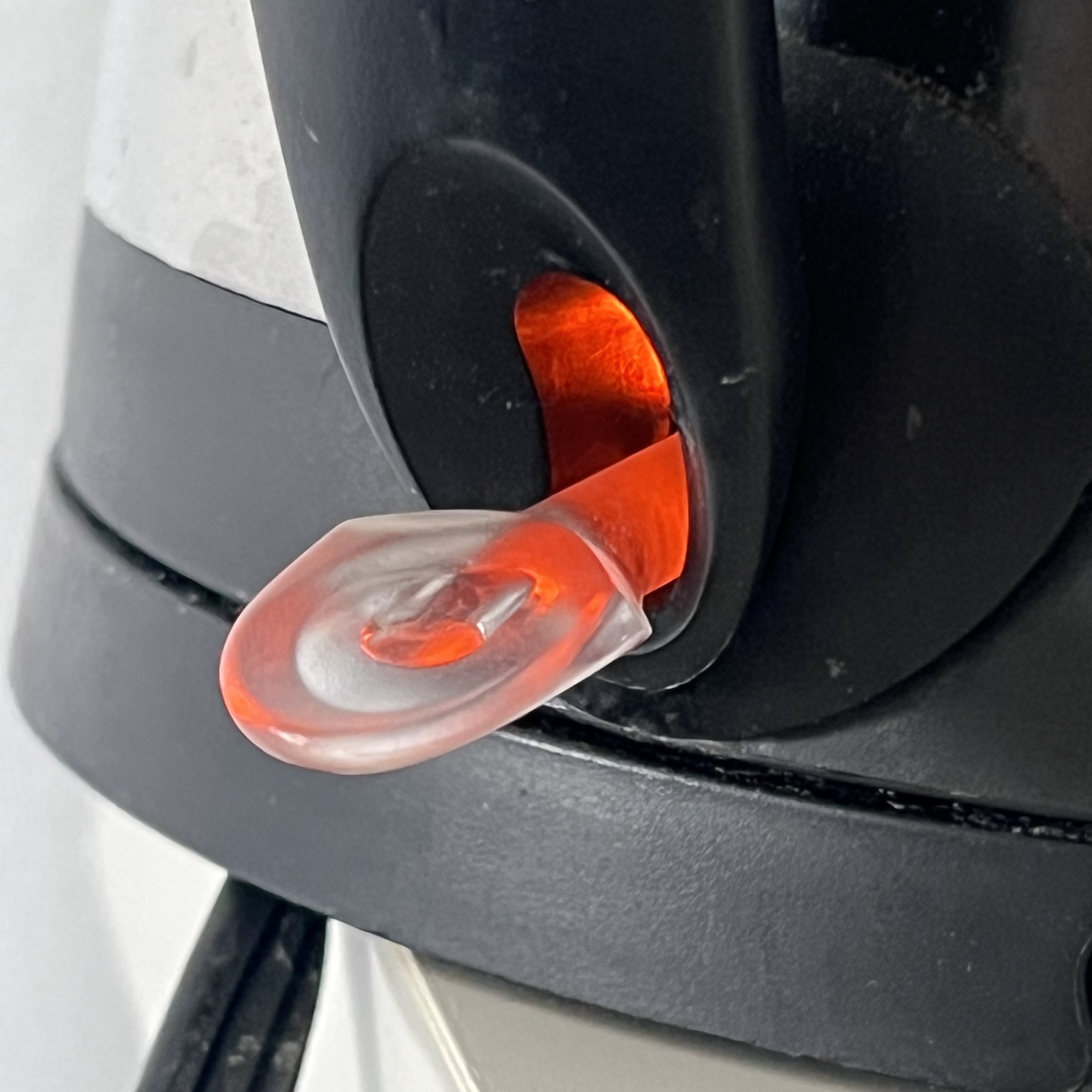 Kettle is an affordance that a circuit could be built on using the switch