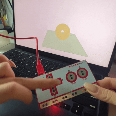 Using the Makey Makey to move the torus on a plane